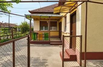 Eladó Nagykőrösi családi ház hirdetés (58184451)