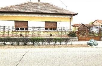 Eladó Nagykőrösi családi ház hirdetés (58184451)