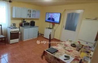 Eladó Fegyverneki családi ház hirdetés (94332535)
