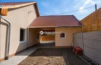 Eladó Péceli családi ház hirdetés (23583423)