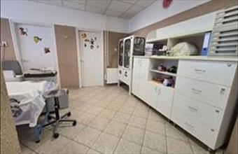 Eladó Szegedi üzlethelyiség utcafronton hirdetés (46547463)