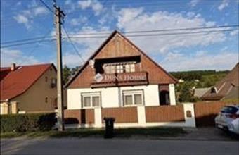 Eladó Gödöllői családi ház hirdetés (92943497)