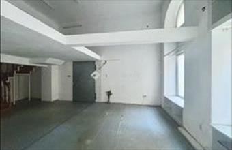 Eladó Budapest VI. kerületi üzlethelyiség utcafronton hirdetés (94868594)