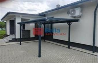 Eladó Balatonszabadi családi ház hirdetés (23354884)
