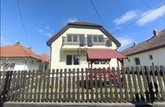 Eladó Balatonlellei családi ház hirdetés (41744363)
