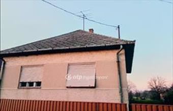 Eladó Kömörői családi ház hirdetés (72554986)