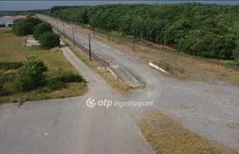 Eladó Tornyospálcai egyéb telek hirdetés (48565965)