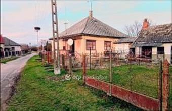Eladó Kölcsei családi ház hirdetés (19893755)