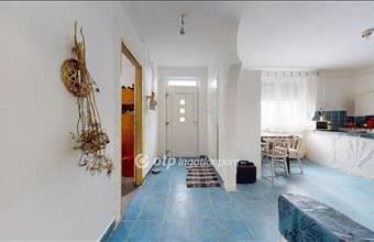 Eladó Geszterédi családi ház hirdetés (77996764)