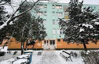 Eladó Nyíregyházai csúsztatott zsalus lakás hirdetés (57219744)