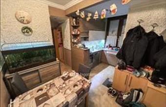 Eladó Hajdúböszörményi csúsztatott zsalus lakás hirdetés (73773417)