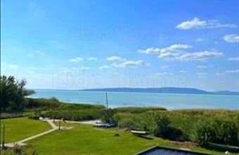 Eladó Balatonfenyvesi hétvégi ház hirdetés (45724846)