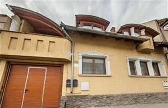 Eladó Kecskeméti családi ház hirdetés (39263643)