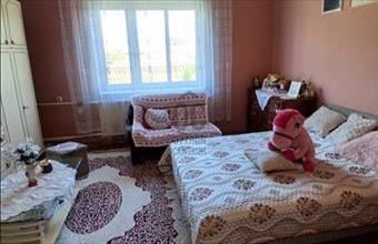 Eladó Polgári családi ház hirdetés (77658681)
