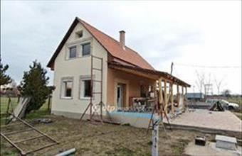 Eladó Dömsödi családi ház hirdetés (33533419)