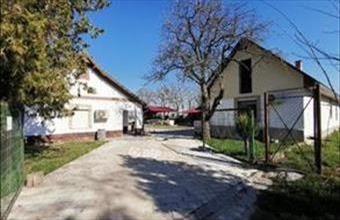 Eladó Dömsödi családi ház hirdetés (24359359)