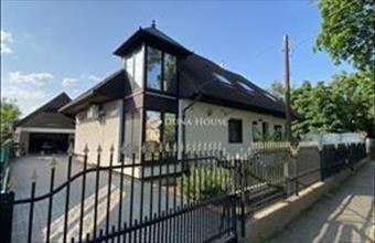 Eladó Budapest XVIII. kerületi családi ház hirdetés (67444343)