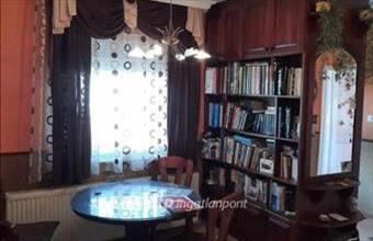 Eladó Vonyarcvashegyi családi ház hirdetés (88135485)
