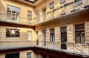 Eladó Budapest VII. kerületi tégla lakás hirdetés (44924149)
