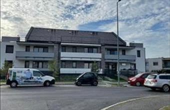 Kiadó Győri egyedi garázs hirdetés (33433766)