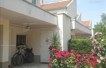 Eladó Szolnoki tégla lakás hirdetés (63944833)