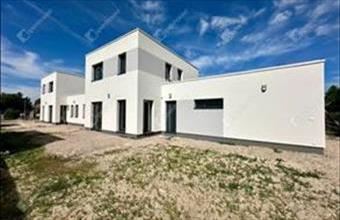 Eladó Székesfehérvári ikerház hirdetés (87244537)