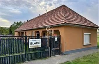Eladó Porvai családi ház hirdetés (99328219)