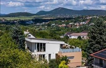 Eladó Budapest III. kerületi ikerház hirdetés (79365944)