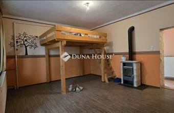 Eladó Előszállási ikerház hirdetés (68487172)