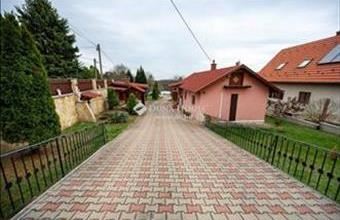 Eladó Budakeszi hétvégi ház hirdetés (69369383)