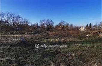 Eladó Csornai lakóövezeti telek hirdetés (94445756)