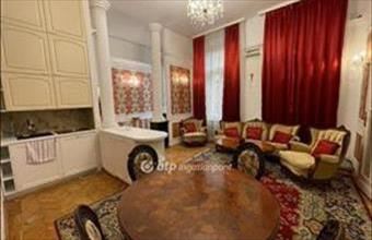 Eladó Budapest V. kerületi tégla lakás hirdetés (23854833)