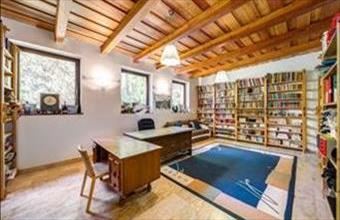 Eladó Gödöllői családi ház hirdetés (34869468)