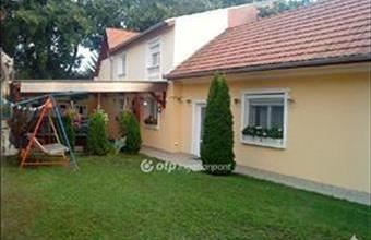 Eladó Debreceni családi ház hirdetés (34362524)