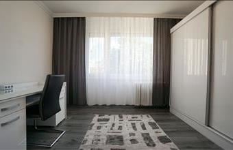Kiadó Debreceni panel lakás hirdetés (98477614)