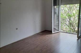 Kiadó Budapest III. kerületi tégla lakás hirdetés (45356729)