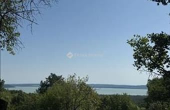 Eladó Balatonudvari üdülőövezeti telek hirdetés (52936736)