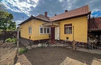 Eladó Hajdúszoboszlói családi ház hirdetés (99445355)