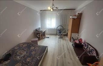Eladó Oroszlányi panel lakás hirdetés (29414648)
