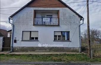 Eladó Csávolyi családi ház hirdetés (39374554)