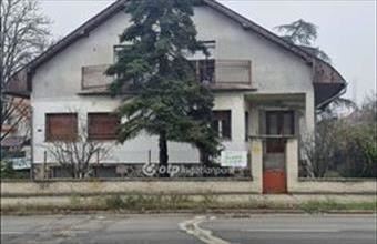 Eladó Bajai családi ház hirdetés (34924175)