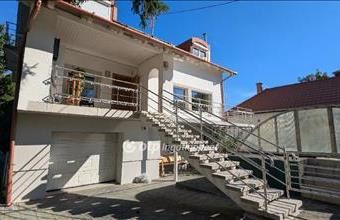 Eladó Budapest II. kerületi családi ház hirdetés (74271592)