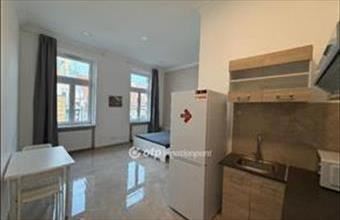Eladó Budapest VI. kerületi tégla lakás hirdetés (74792954)