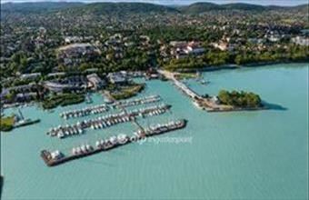 Eladó Balatonfüredi tégla lakás hirdetés (32384551)
