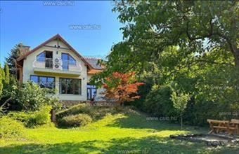 Eladó Budapest II. kerületi családi ház hirdetés (37997455)
