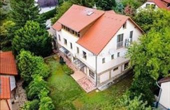 Eladó Szentendrei családi ház hirdetés (75475843)