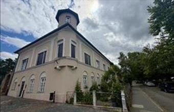 Kiadó Váci tégla lakás hirdetés (72254763)