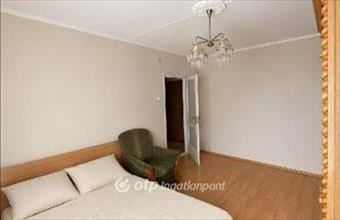 Eladó Győri panel lakás hirdetés (98746484)