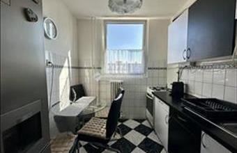 Eladó Budapest XX. kerületi csúsztatott zsalus lakás hirdetés (78545741)