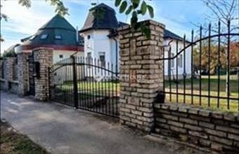 Eladó Budapest XVIII. kerületi családi ház hirdetés (94347734)